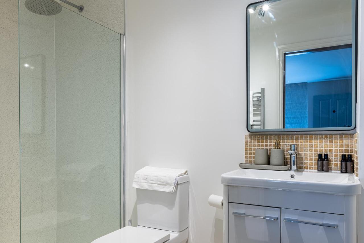 باث Stylish 1 Bed Central Apartment المظهر الخارجي الصورة
